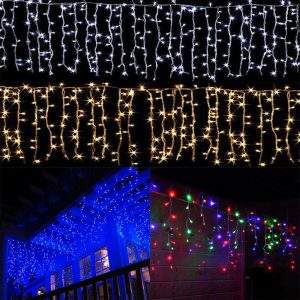 Instalatie Craciun tip perdea, dimensiuni 6m x 1m, diverse culori