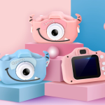 Camera foto digitala pentru copii, functie foto/video, 12MP, 5 Jocuri Incluse, Slot Card MicroSD Max. 32GB Roz