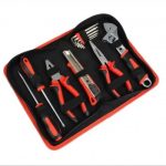 TRUSA DE SCULE CU 18 PIESE IN HUSA TEXTILA